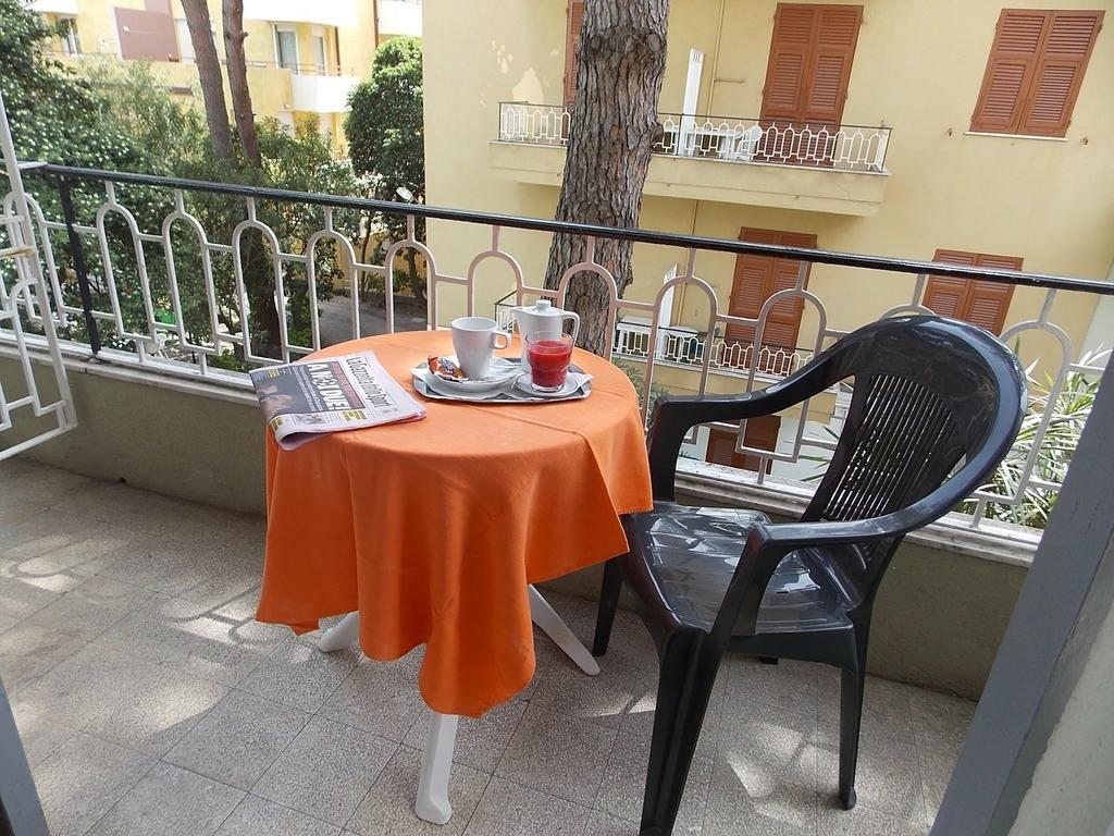 Hotel Arco Del Sole Лаваня Стая снимка